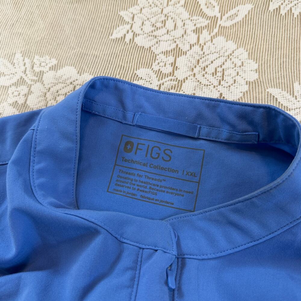 FIGS Technical Collection Blue Scrub Set Top XXL Pants XL Petite - Picture 3 of 5
